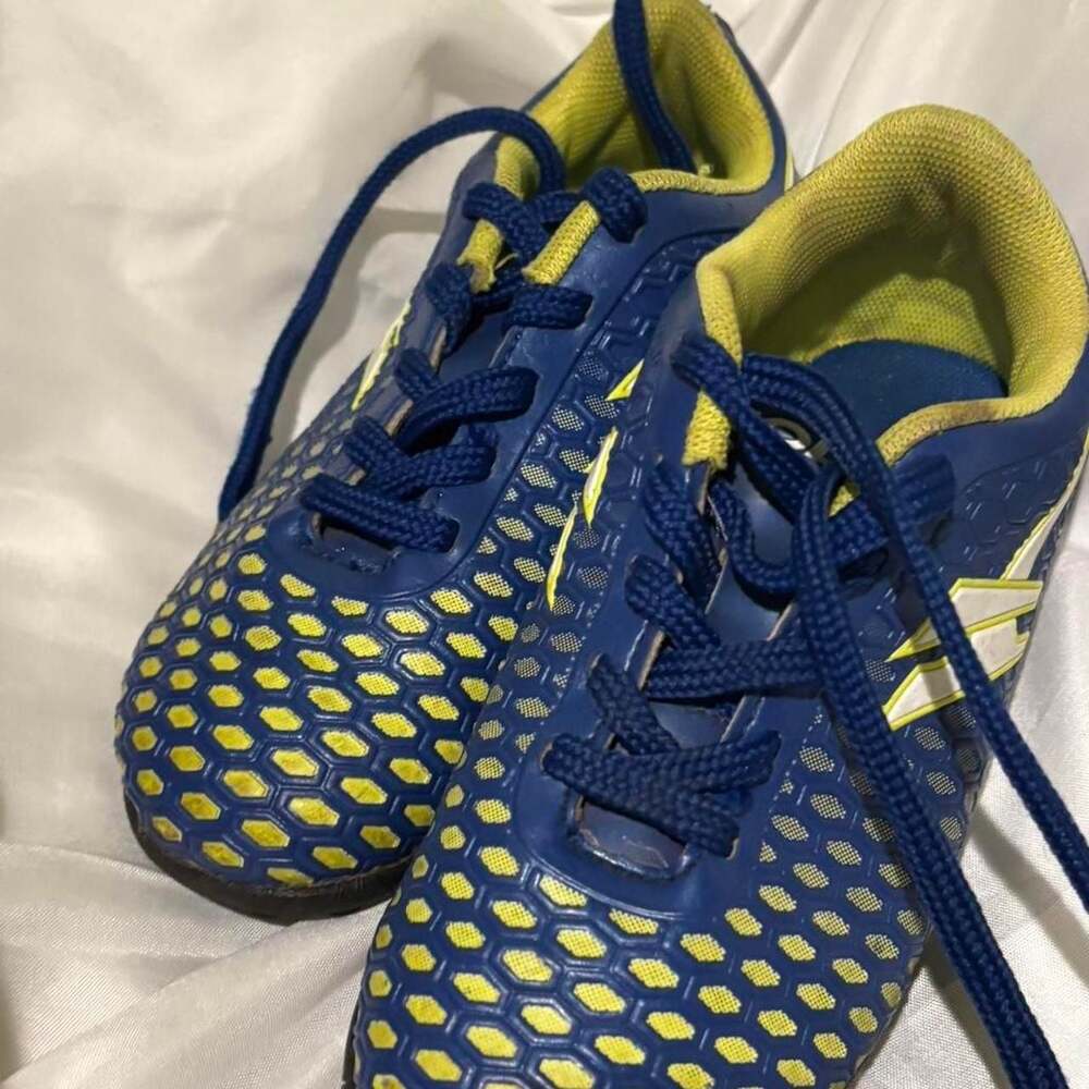 Gola Soccer Cleats Youth Size 10 Blue Yellow Hexagonal